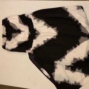 Strapless maxi dress w/ side slits